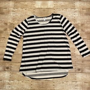 Lularoe Lynnae - black and white stripe